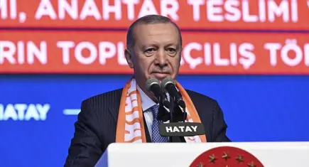 Cumhurbaşkanı Erdoğan Hatay’da: 455 bininci afet konutumuzu teslim etmenin gururunu yaşıyoruz
