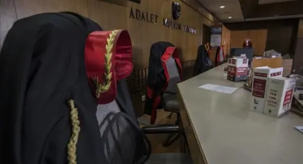 2025'te suç gelirlerinin aklanması ve terörizmin finansmanı suçlarından 584 şüpheli tutuklandı