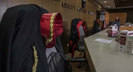Cinayete trafik kazası süsü vermişti: Eşini öldüren kocaya ağırlaştırılmış müebbet hapis istemi