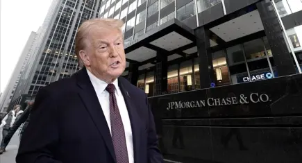 Trump’tan dev bankaya dava sinyali
