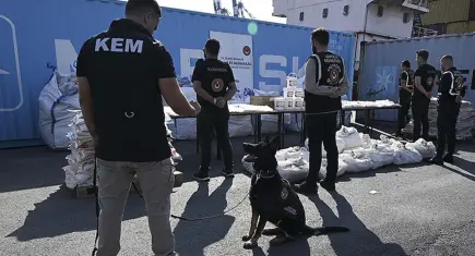 1,7 milyar liralık uyuşturucu madde ele geçirildi