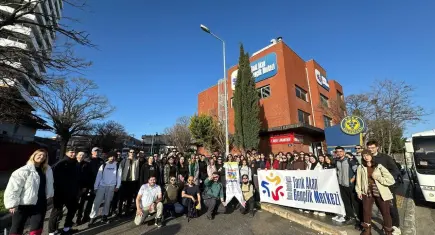 İzmirli gençler doğa yürüyüşünde buluştu
