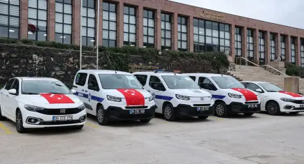 Foça Belediyesi araç filosunu güçlendiriyor
