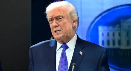 Trump’tan yeni gümrük vergisi hamlesi: Yüzde 15’e çıkardı