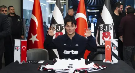 Beşiktaş’ta Hyeon-gyu Oh coşkusu: Taraftarlar imza gününe akın etti