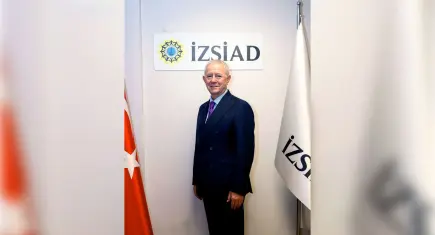 İZSİAD Başkanı Yüksel: Kurumların iç işlerine müdahale etmeyiz