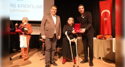 Seferihisar’da “8 Kadın 8 Başarı Öyküsü” buluşması