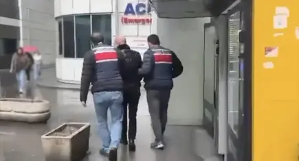 Yasa dışı bahis sitelerine teknik altyapı sağlayan şirkete operasyon: 8 gözaltı