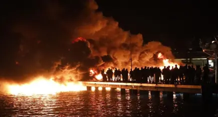 Bodrum marinada korkutan yangın: 5 motoryat alevlere teslim oldu