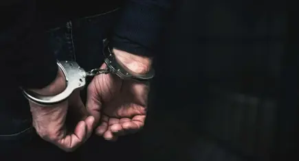 İzmir haber: Minibüste uyuşturucu operasyonu