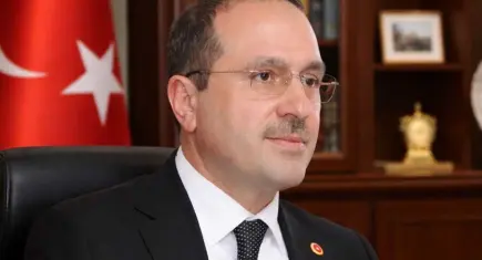 AK Partili Kırkpınar'dan Özel’e üslup tepkisi: Millet iradesine saygısızlıktır