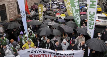 İstanbul’da dev Filistin yürüyüşü