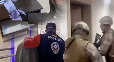 Siber suç operasyonlarında 95 kişi tutuklandı