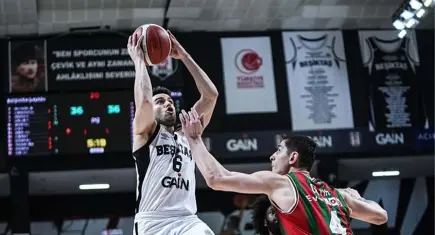 Beşiktaş GAİN evinde hata yapmadı: Karşıyaka’yı 92-86 devirdi