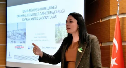 Bornova’da üreticilere verimli tarım için eğitim desteği