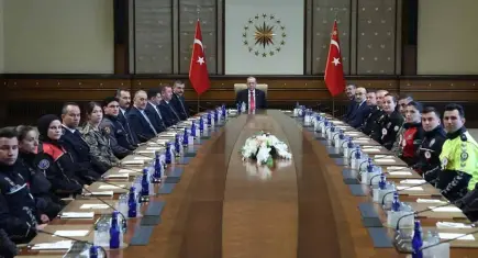 Cumhurbaşkanı Erdoğan’dan emniyet teşkilatına: Rabb'im ayağınıza taş değdirmesin