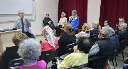 Konak’ta ileri yaş için “Hareketli Yaşam” semineri