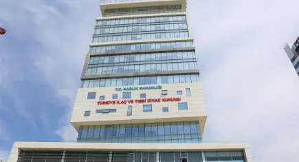 Tıbbi cihazlarda elektronik kullanım talimatlarına yeni düzenleme