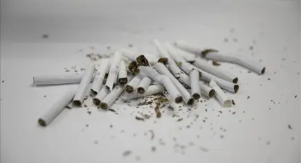 Türkiye'de sigara satışında yeni dönem: Kimlik ibrazı zorunlu hale geliyor! 