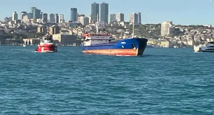 İstanbul Boğazı'nda gemi arızası