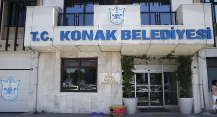 AK Partili Başdaş’tan Konak Belediyesi’nde ‘kulis ve pazarlık’ iddiası