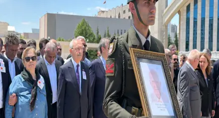 CHP Milletvekili Rahmi Aşkın Türeli'nin acı günü: Kılıçdaroğlu  cenaze törenine katıldı