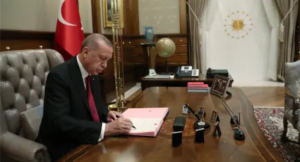 Resmi Gazete'de yayımlandı: Ardahan Valiliği’ne Ömer Hilmi Yamlı atandı