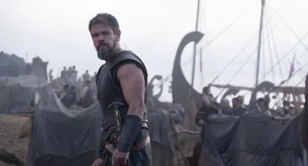 The Odyssey çekimlerinde Viking gemisi tartışma yarattı: Hasarı karşılamadılar iddiası