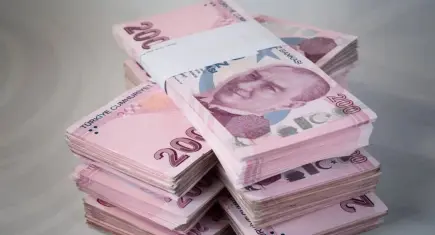 Emeklinin gözü AYM'de! Memur emeklisine 25 bin lira zam ihtimali gündemde