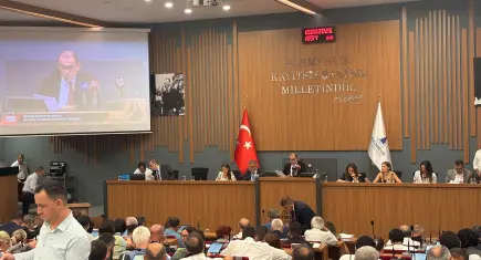 İzmir Meclisi'nde ilk siyasi kırılma: YENİ Parti ve AK Parti ‘evet’ CHP ise ‘hayır’ dedi