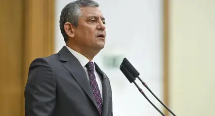 Özel'den '9 Eylül' mesajı: Kahramanların mirasına sonuna kadar sahip çıkacağız