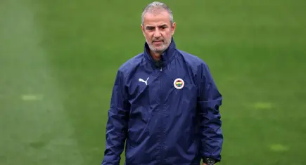 Aziz Yıldırım ikna etti: Fenerbahçe’de İsmail Kartal kararını değiştirdi! İstifadan vazgeçti
