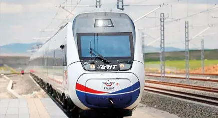 Karadeniz'e hızlı tren ağı: Samsun-Trabzon-Sarp projesinin güzergâhı belli oldu