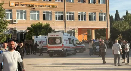 Manisa’da okulda silahlı saldırı! Yaralı öğrenciler var