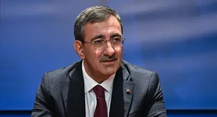 Cumhurbaşkanı Yardımcısı Yılmaz'dan fon krizi açıklaması