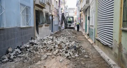 Çamdibi’nde asfalt seferberliği: Hedef 282 sokak