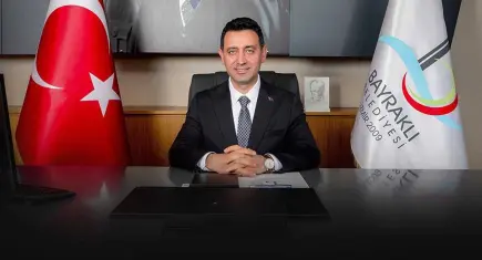 İzmir’de CHP’de yaprak dökümü sürüyor:Bayraklı Belediye Başkanı İrfan Önal CHP’den istifa etti