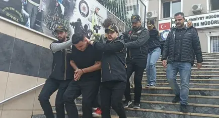 Sosyal medya fenomenlerine operasyon: Canlı yayın gelirleri dudak uçuklattı! 'Suç olduğunu bilmiyorduk' savunması!