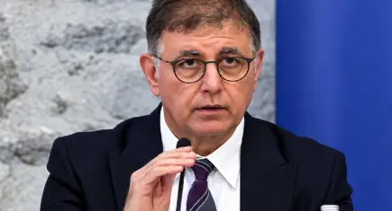 YENİ Parti Sözcüsü Zeynel Emre'den Cemil Tugay açıklaması: Geçebilir mi? Geçebilir