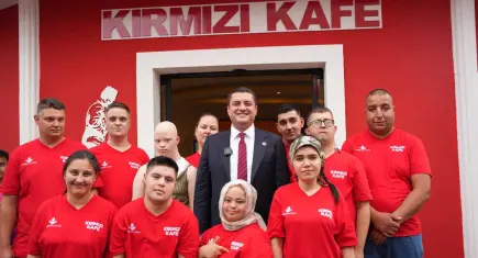 Torbalı’da belediye kafelerinde çay 7,5 TL