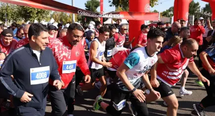 Başkentte Cumhurbaşkanlığı Yarı Maratonu 4 bini aşkın sporcunun katılımıyla koşuldu