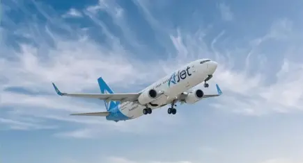 AJet'ten Ankara'nın başkent oluşuna özel indirim! Yurt içi uçak biletlerinde yüzde 30 fırsatı