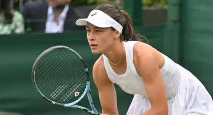 Zeynep Sönmez’den Wuhan Açık’a erken veda! Putintseva’ya 3 sette kaybetti