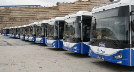 İzmir’de toplu ulaşım filosu yenileniyor: 111 yeni otobüs hizmete giriyor