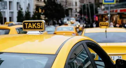 İzmir taksicilerinden dijital platformlara ültimatom