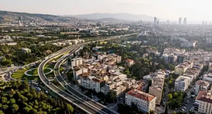 İzmir’e yeni ilçe geliyor! Bornova’dan 9 mahalle ayrılabilir