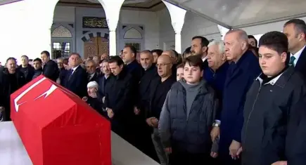 Üsküdar Belediye Başkan Vekili Dündar Ziya Gültekin son yolculuğuna uğurlandı