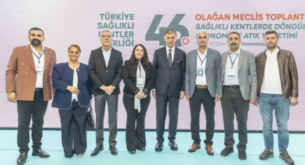 Başkan Tugay’dan belediyelere çağrı: “Her konuda destek vermeye hazırız”