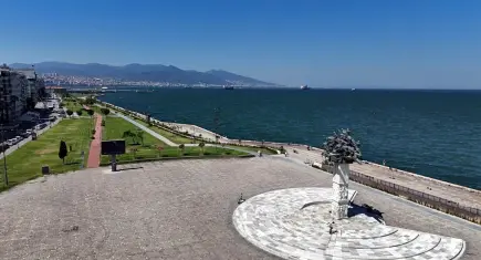 İzmir’de yeni haftada sıcaklıklar kademeli olarak artacak