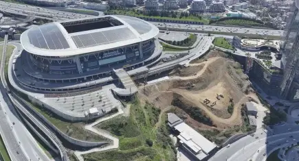 RAMS Park'ta çatlak ve toprak kayması iddiası! Bakanlık açıkladı